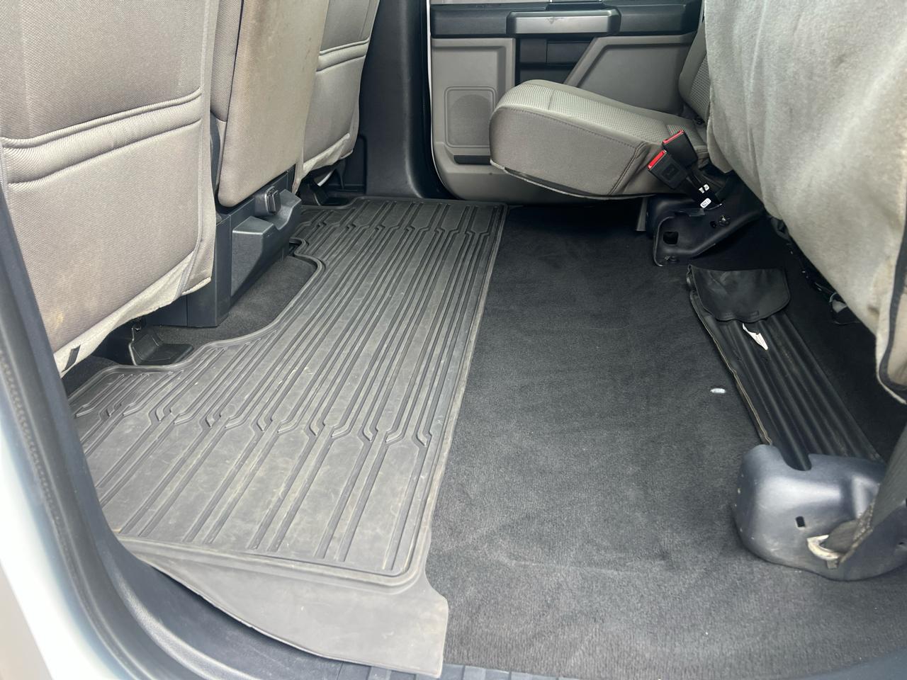 Ford Super Duty F-350 SRW XLT 4WD Crew Cab 6.75' Box 2022