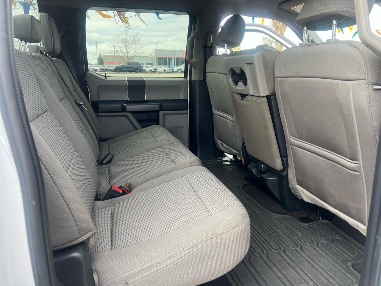 Ford Super Duty F-350 SRW XLT 4WD Crew Cab 6.75' Box 2022