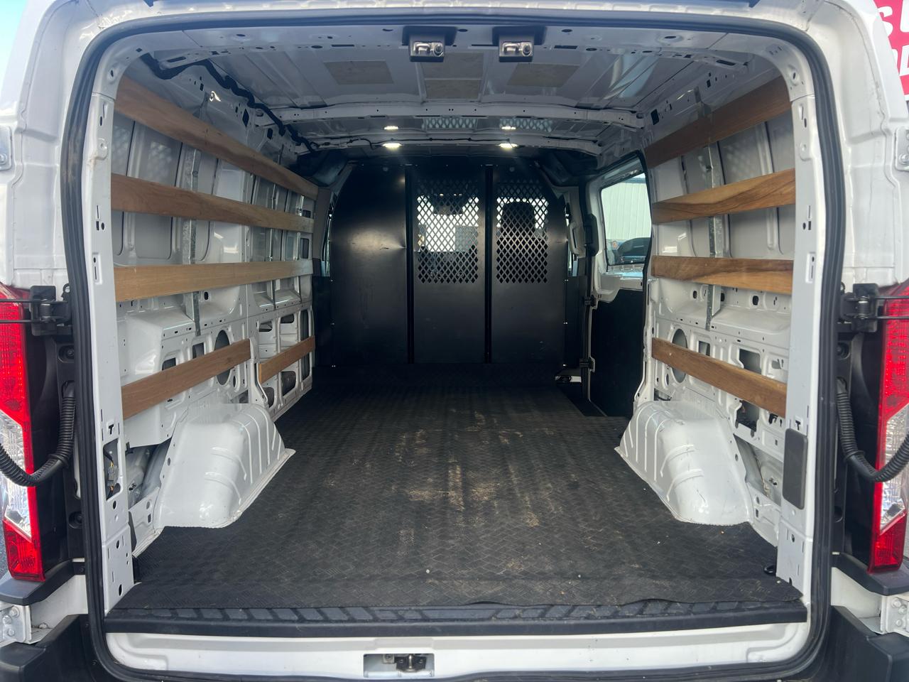 Ford Transit Cargo Van T-250 130" Low Rf 9070 GVWR RWD 2024