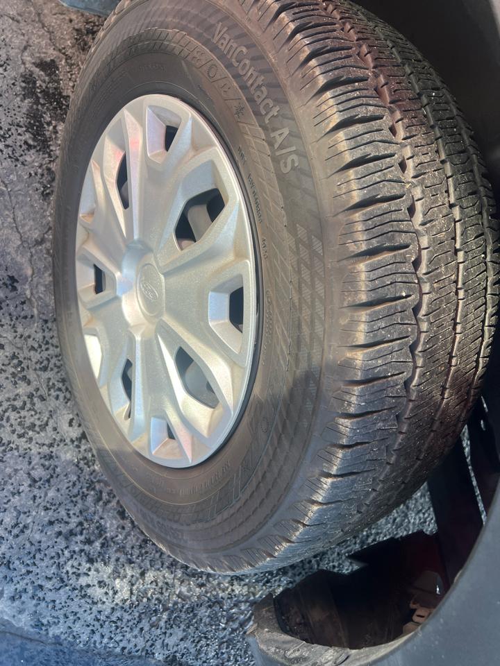 Ford Transit Cargo Van T-250 130" Low Rf 9070 GVWR RWD 2024