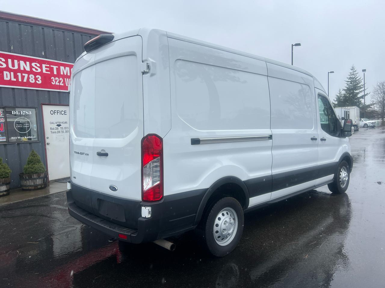 Ford Transit Cargo Van T-250 130" Med Rf 9070 GVWR AWD 2021