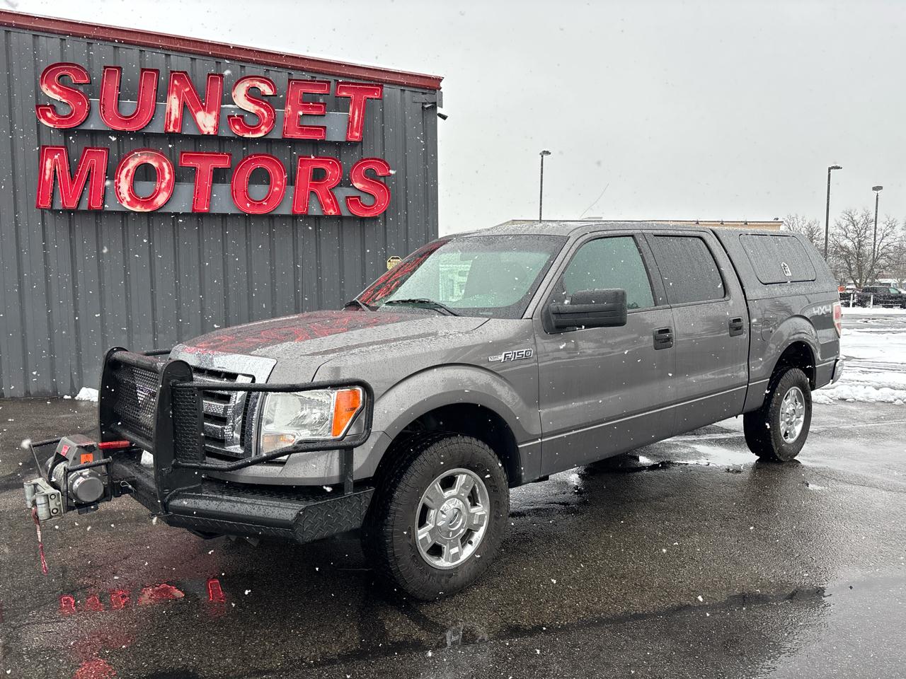 2012 Ford F-150 4WD SuperCrew 145" XLT