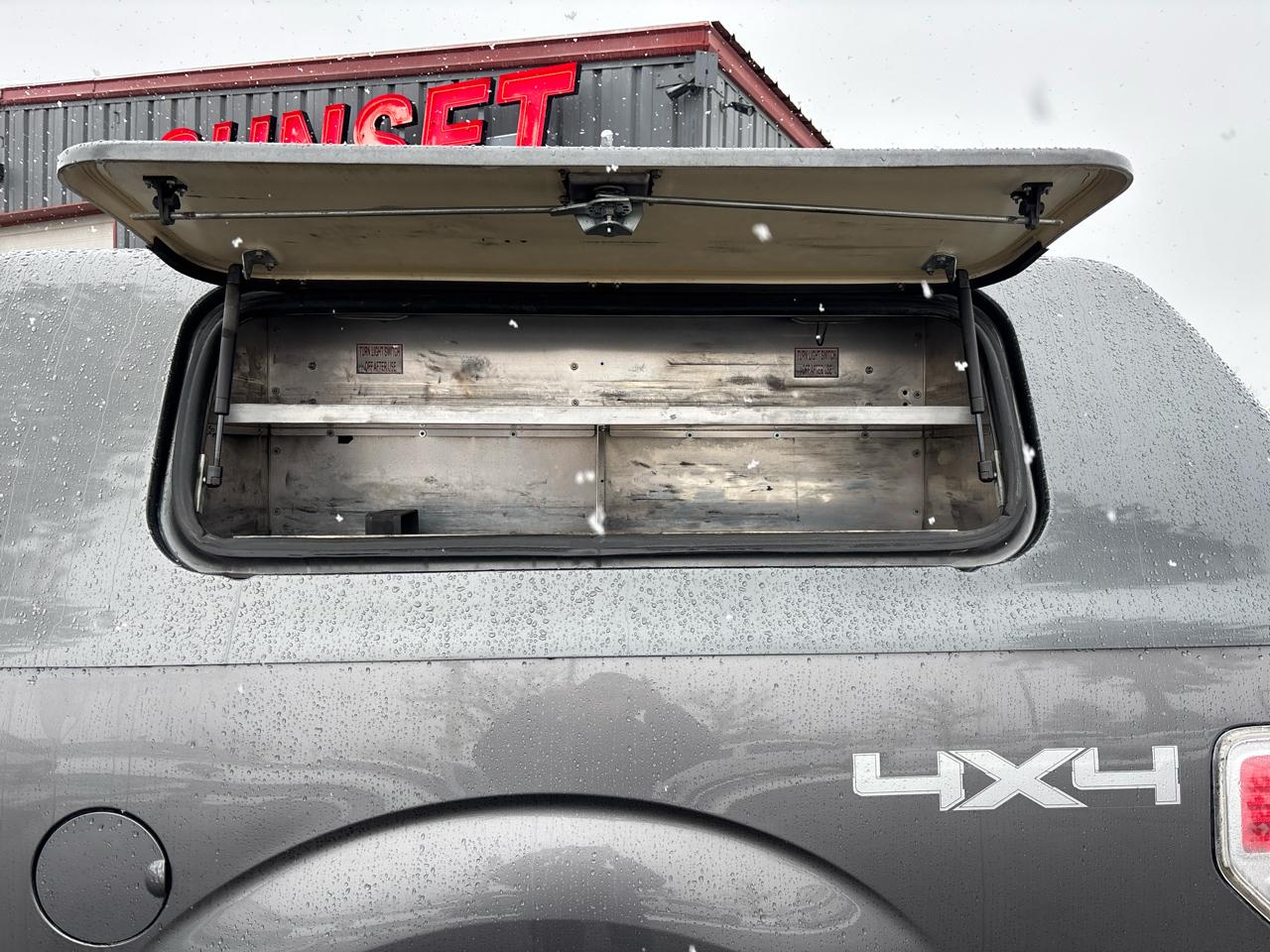 Ford F-150 4WD SuperCrew 145" XLT 2012