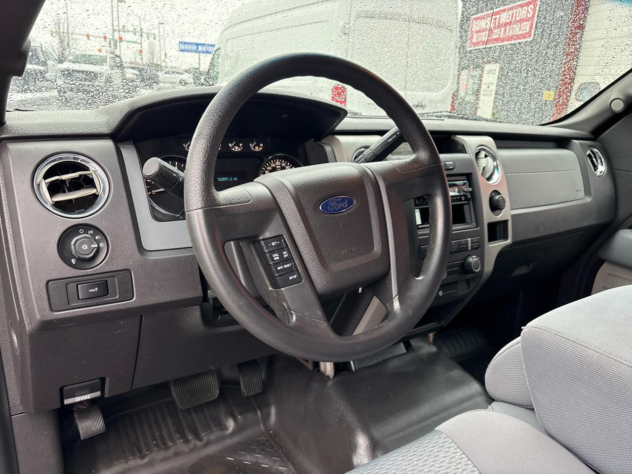 Ford F-150 4WD SuperCrew 145" XLT 2012