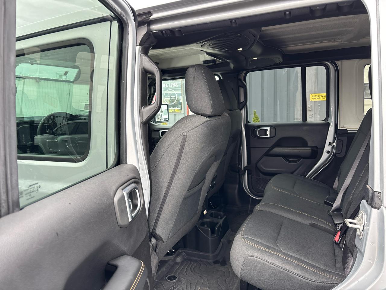 Jeep Wrangler Sahara 4 Door 4x4 2024