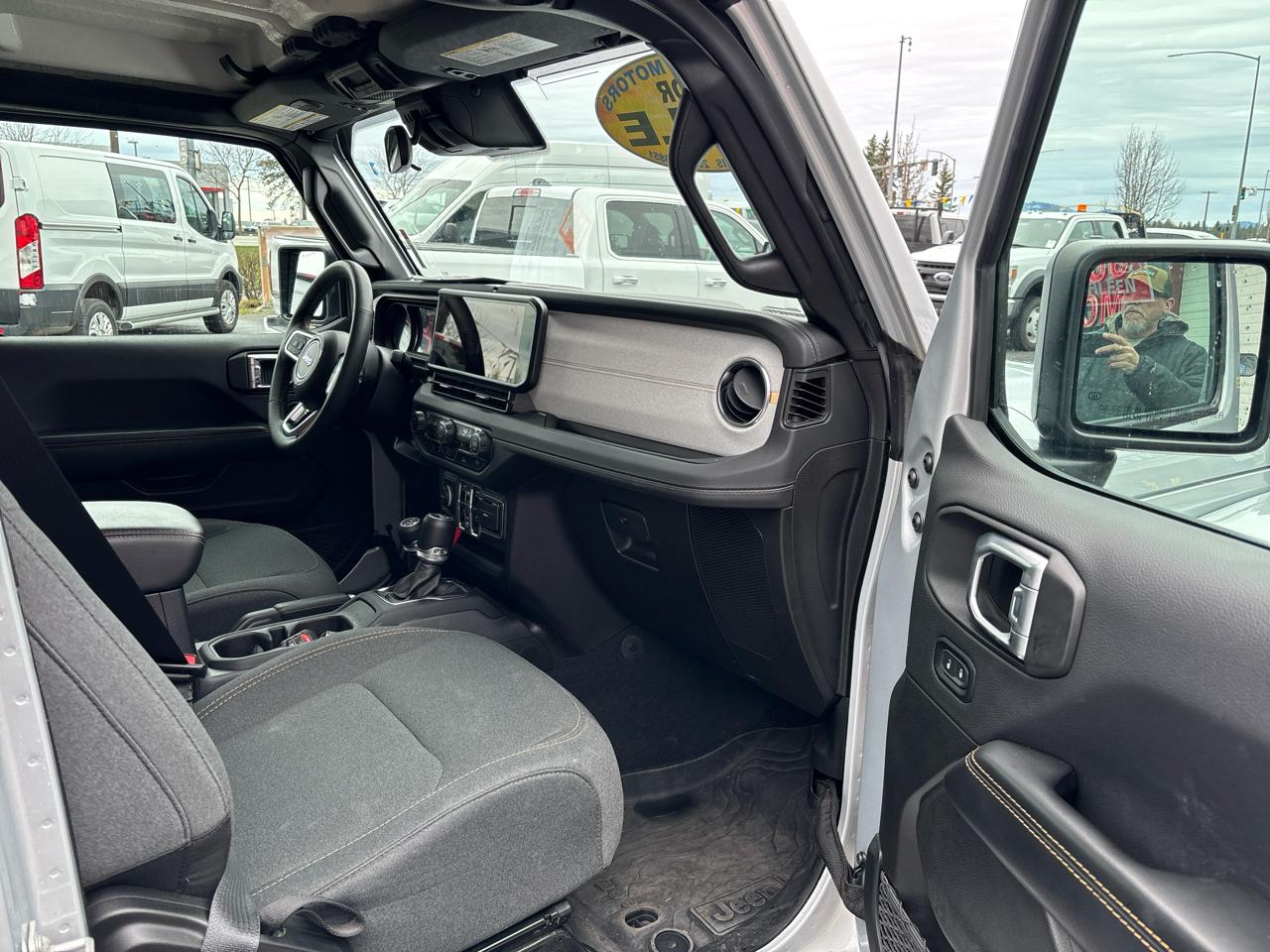 Jeep Wrangler Sahara 4 Door 4x4 2024