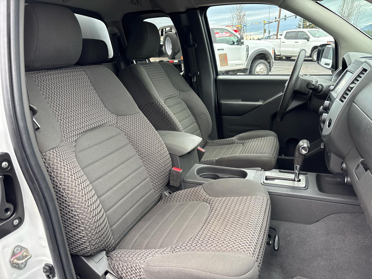 Nissan Frontier King Cab 4x4 SV Auto 2019