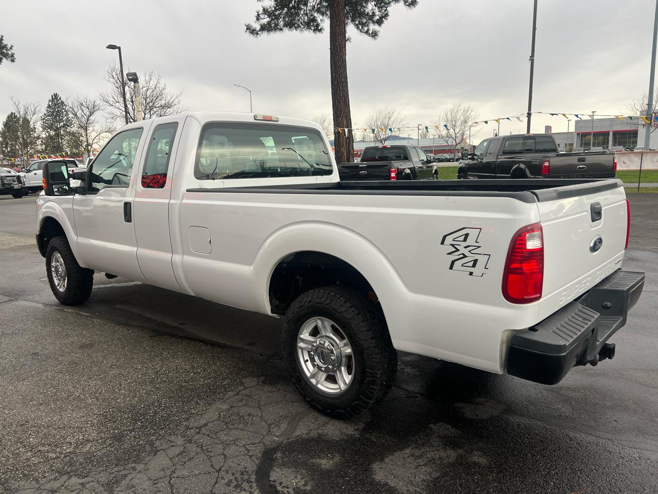 Ford Super Duty F-250 SRW 4WD SuperCab 158" XL 2015