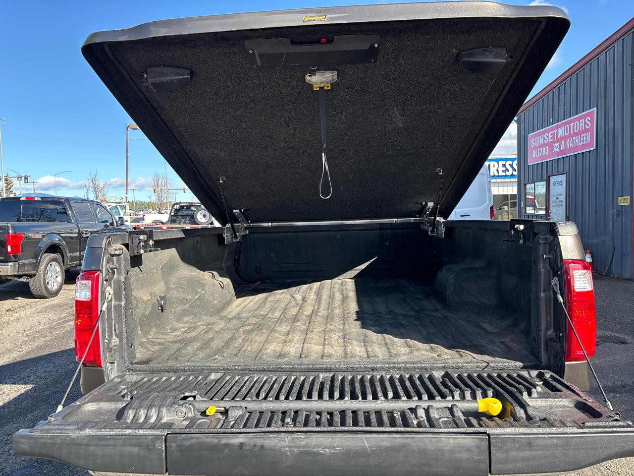 Ford Super Duty F-350 SRW 4WD Crew Cab 156" Lariat 2008