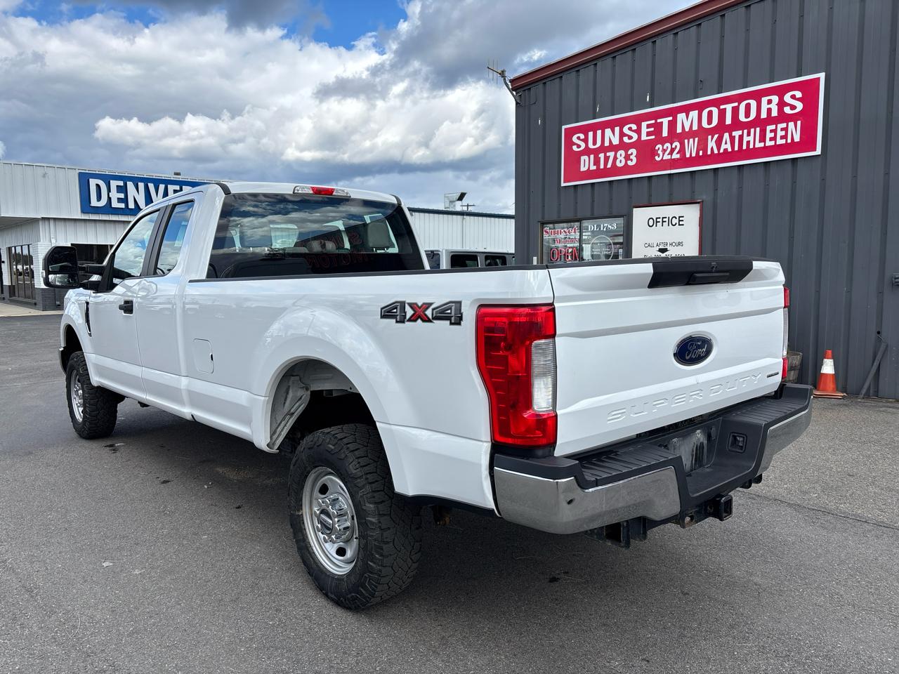 Ford Super Duty F-250 SRW 4WD SuperCab 158" XL 2018