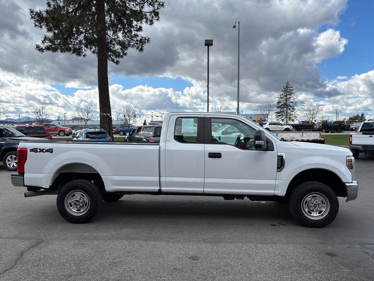Ford Super Duty F-250 SRW 4WD SuperCab 158" XL 2018