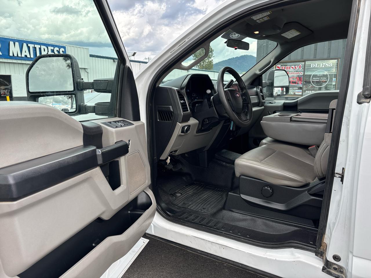 Ford Super Duty F-250 SRW 4WD SuperCab 158" XL 2018