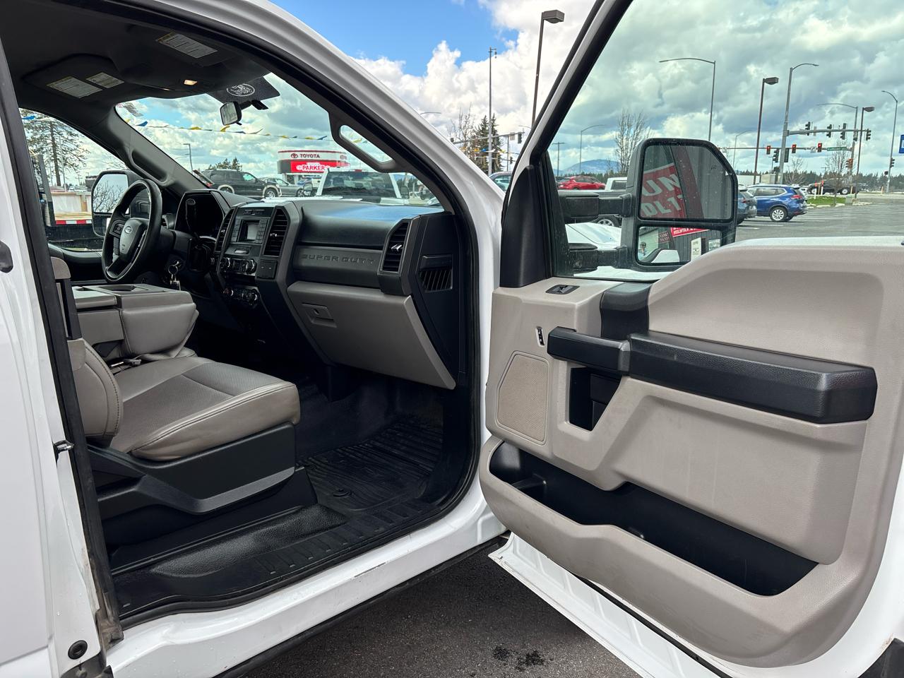 Ford Super Duty F-250 SRW 4WD SuperCab 158" XL 2018