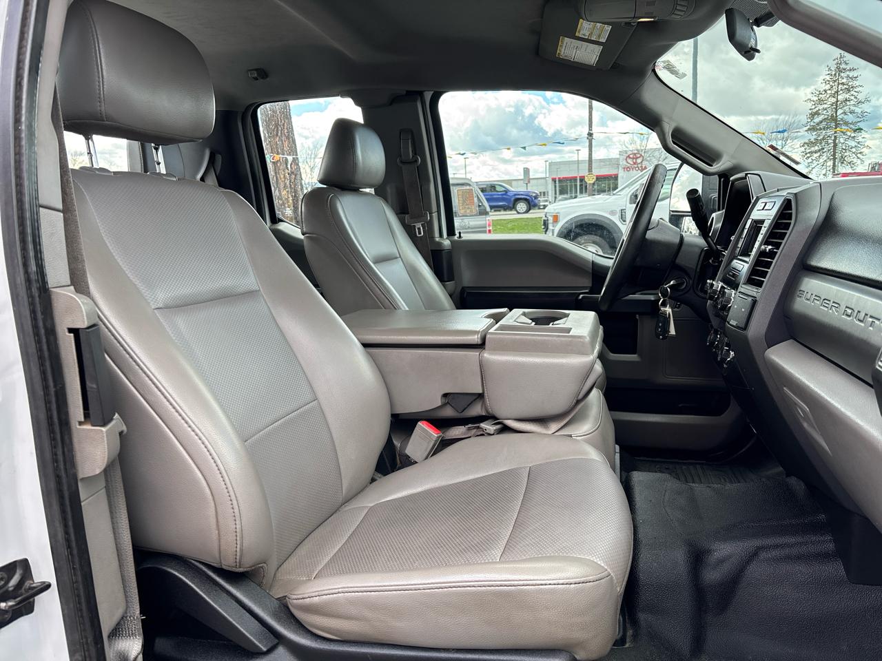 Ford Super Duty F-250 SRW 4WD SuperCab 158" XL 2018