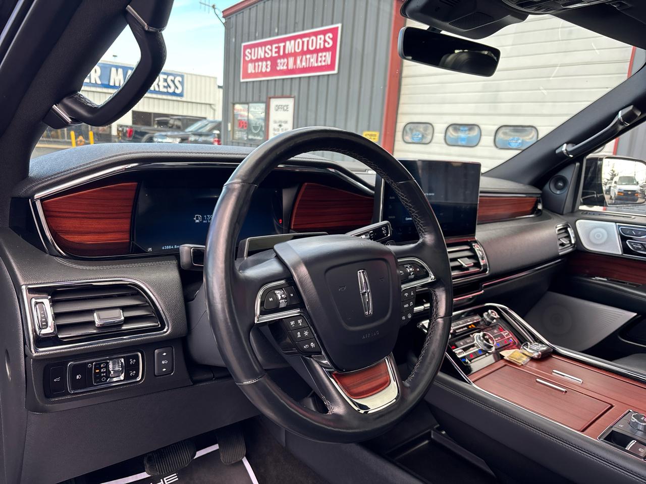 Lincoln Navigator L Reserve 4x4 2023