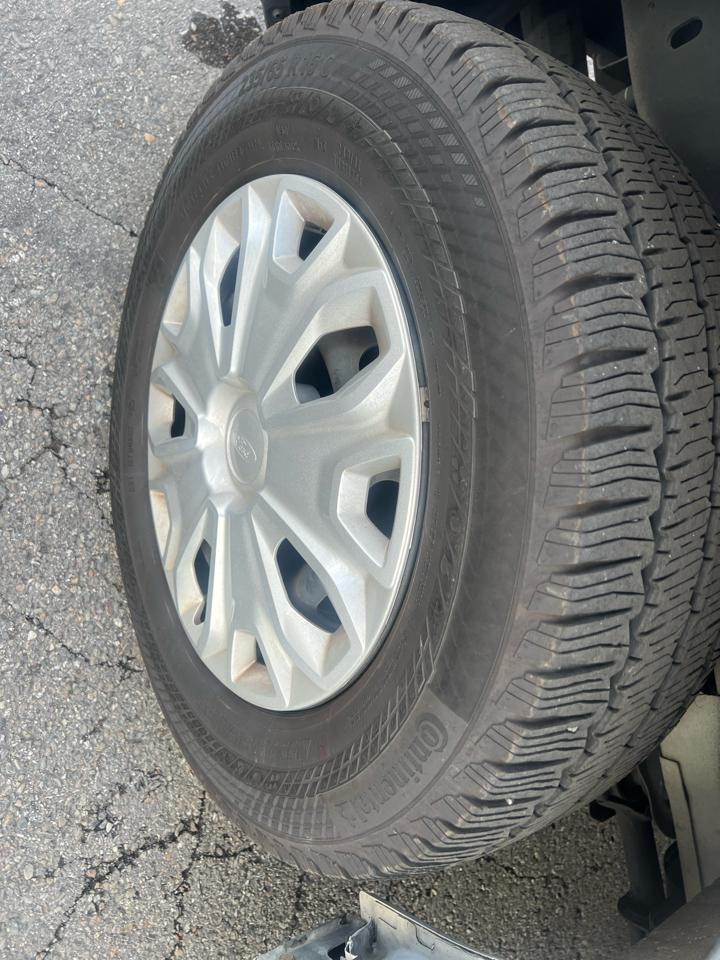 Ford Transit Cargo Van T-250 130" Low Rf 9070 GVWR RWD 2024