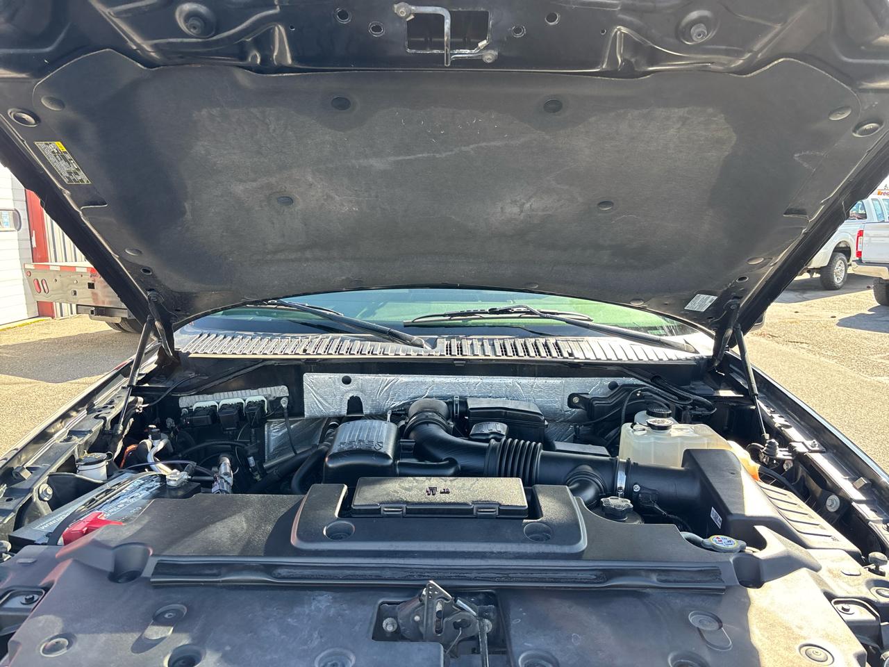 Ford Expedition 4WD 4dr XLT 2013