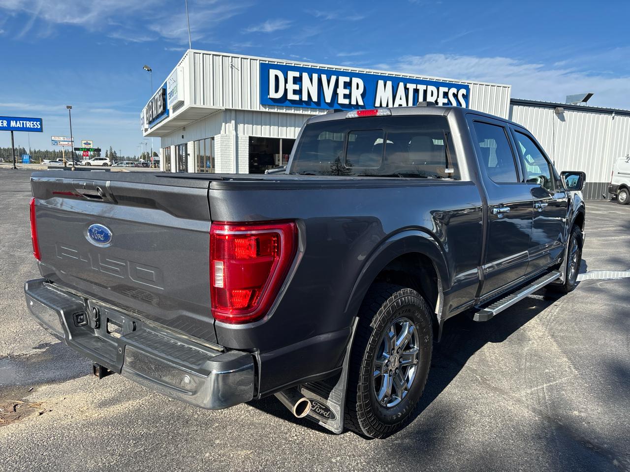 Ford F-150 4WD SuperCrew 157" XLT 2022