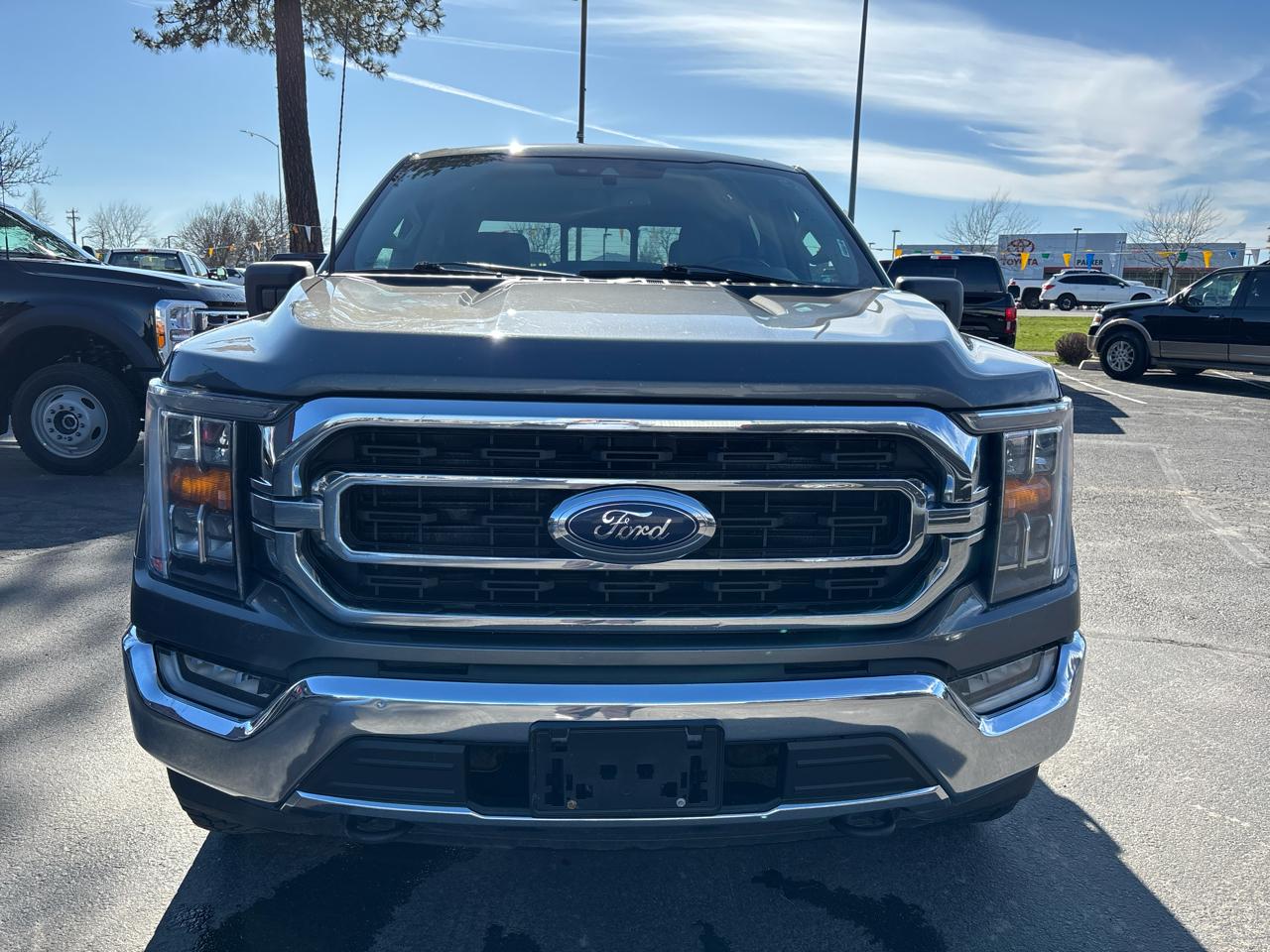 Ford F-150 4WD SuperCrew 157" XLT 2022