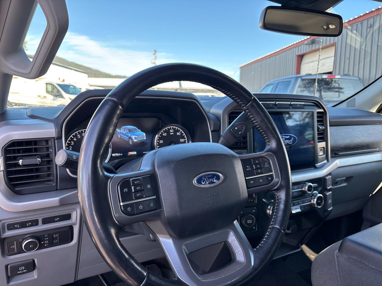 Ford F-150 4WD SuperCrew 157" XLT 2022