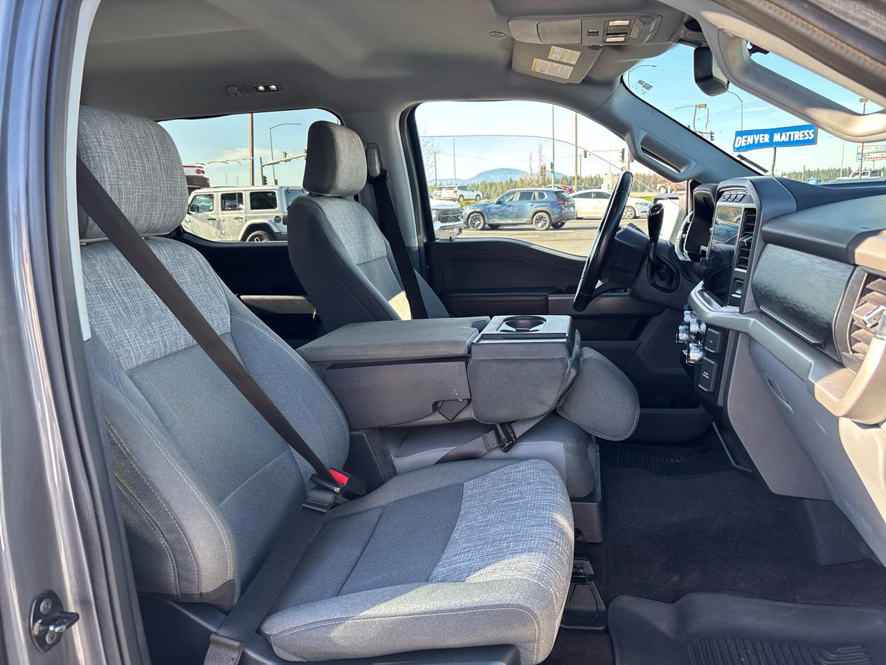 Ford F-150 4WD SuperCrew 157" XLT 2022