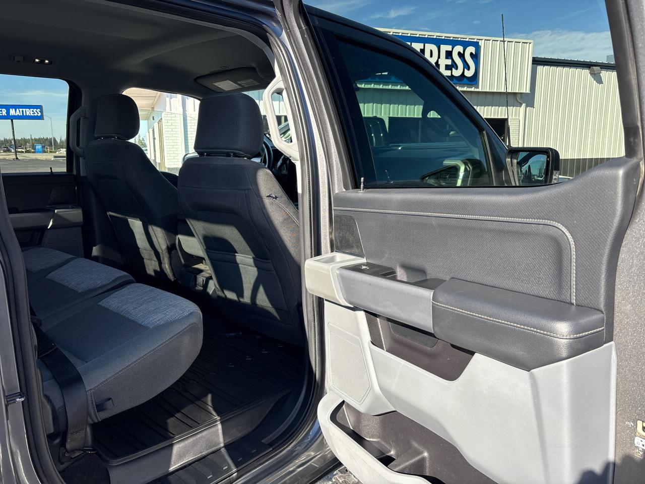 Ford F-150 4WD SuperCrew 157" XLT 2022