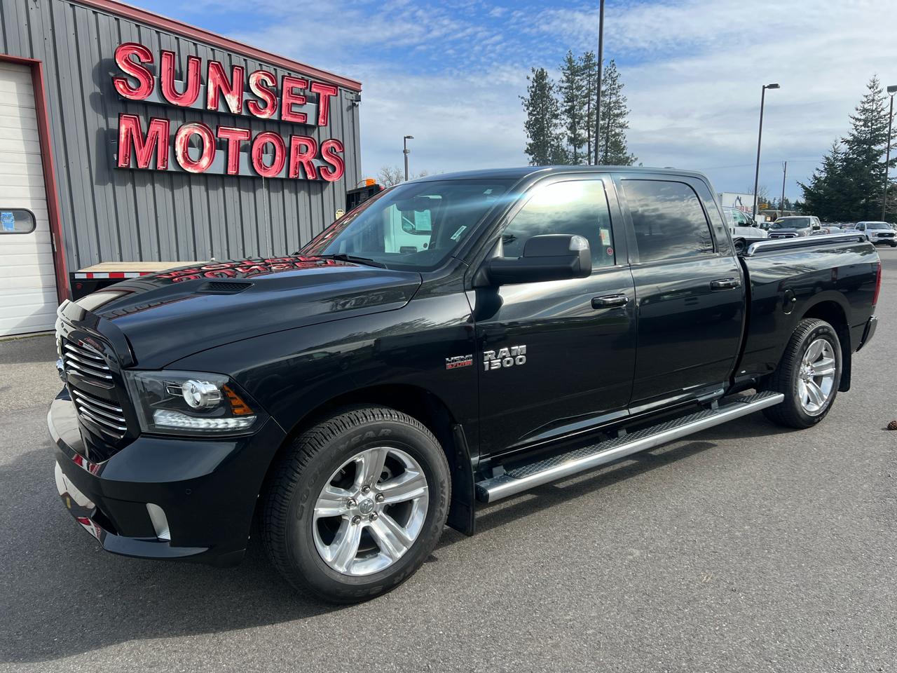 2017 RAM 1500 4WD Crew Cab 149" Sport