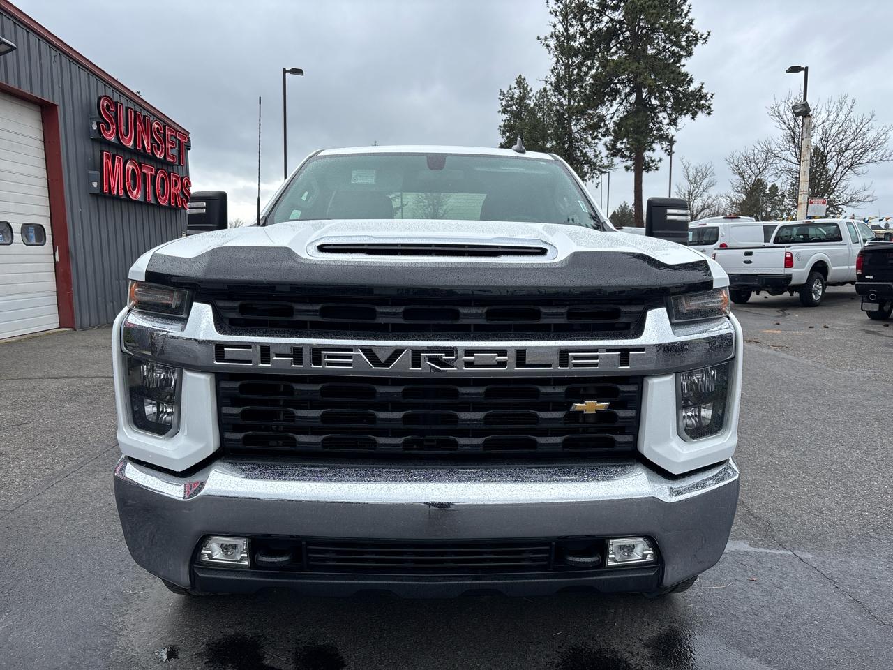Chevrolet Silverado 3500HD 4WD Crew Cab 172" LT 2020