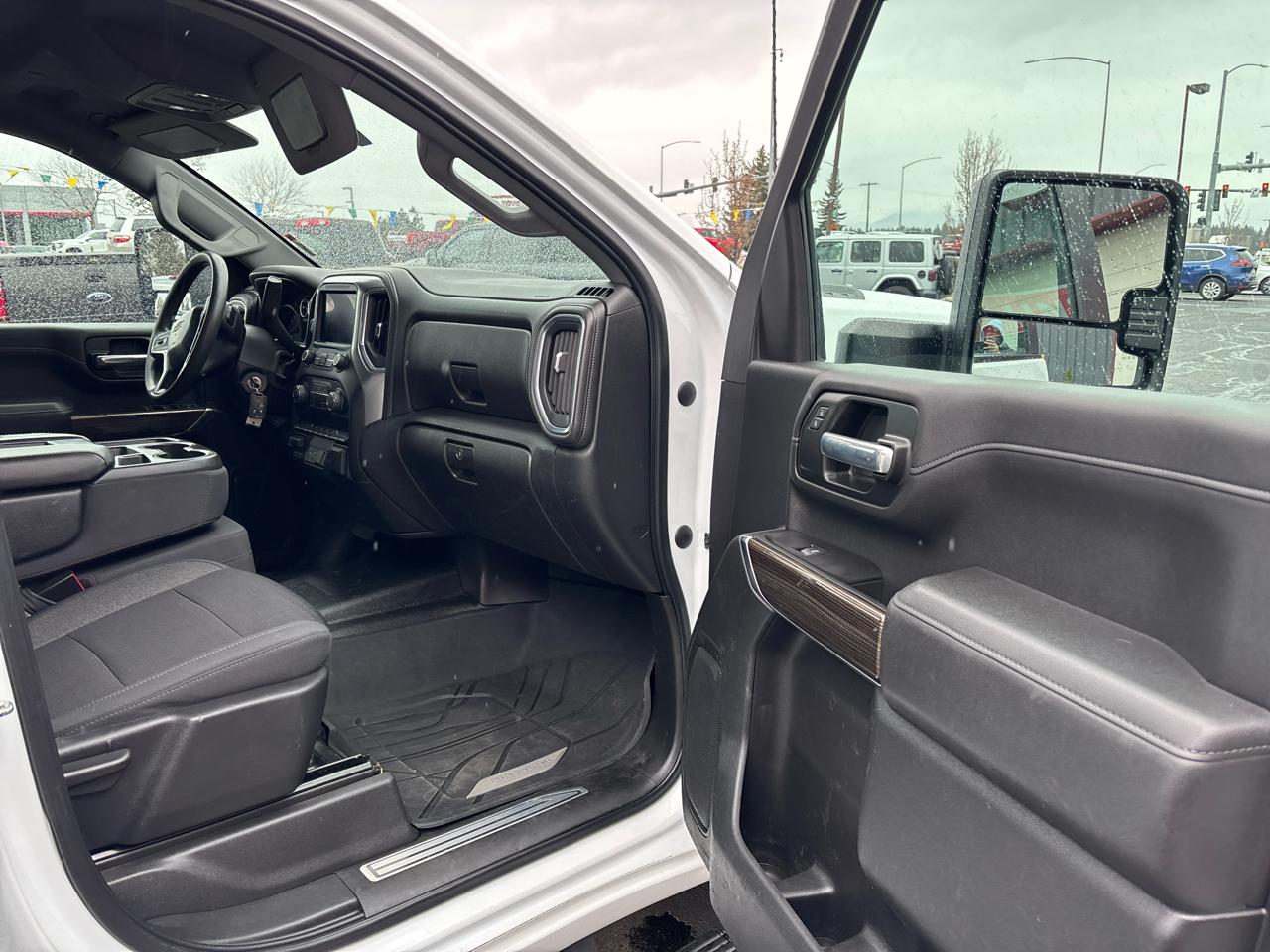 Chevrolet Silverado 3500HD 4WD Crew Cab 172" LT 2020