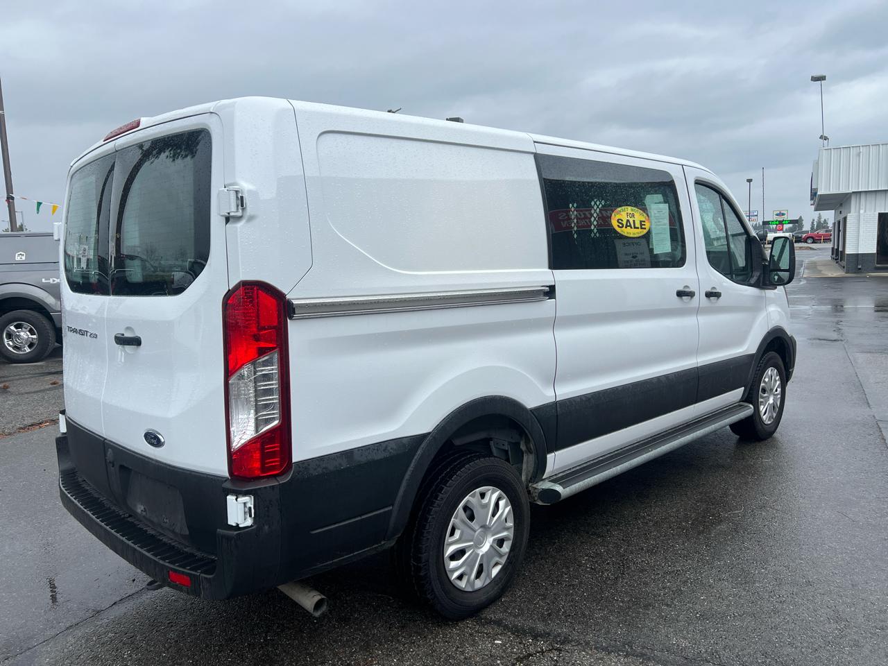 Ford Transit Cargo Van T-250 130" Low Rf 9070 GVWR RWD 2024