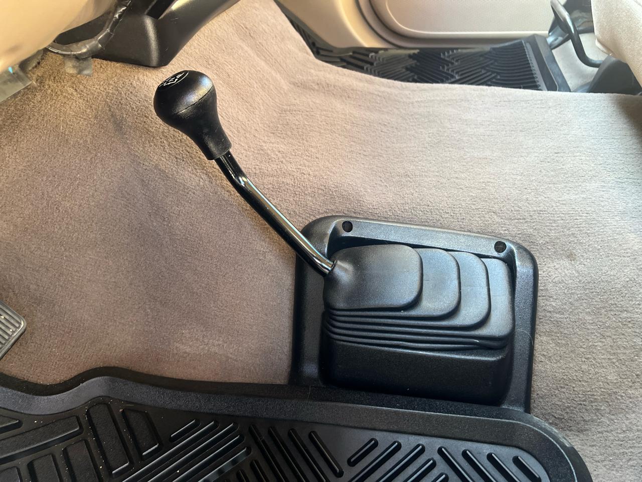 Ford Super Duty F-350 SRW 4WD Crew Cab 156" XLT 2002