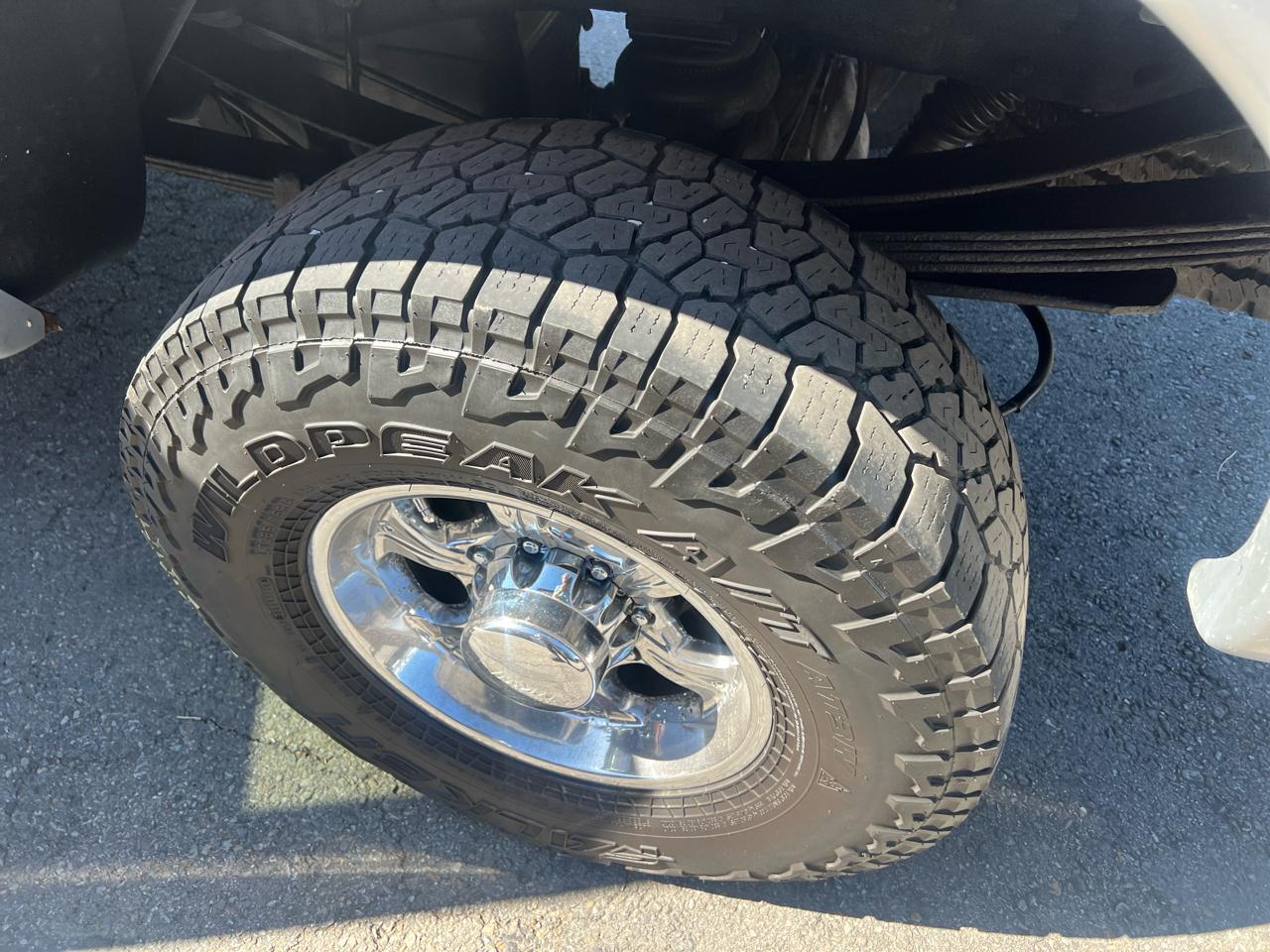 Ford Super Duty F-350 SRW 4WD Crew Cab 156" XLT 2002