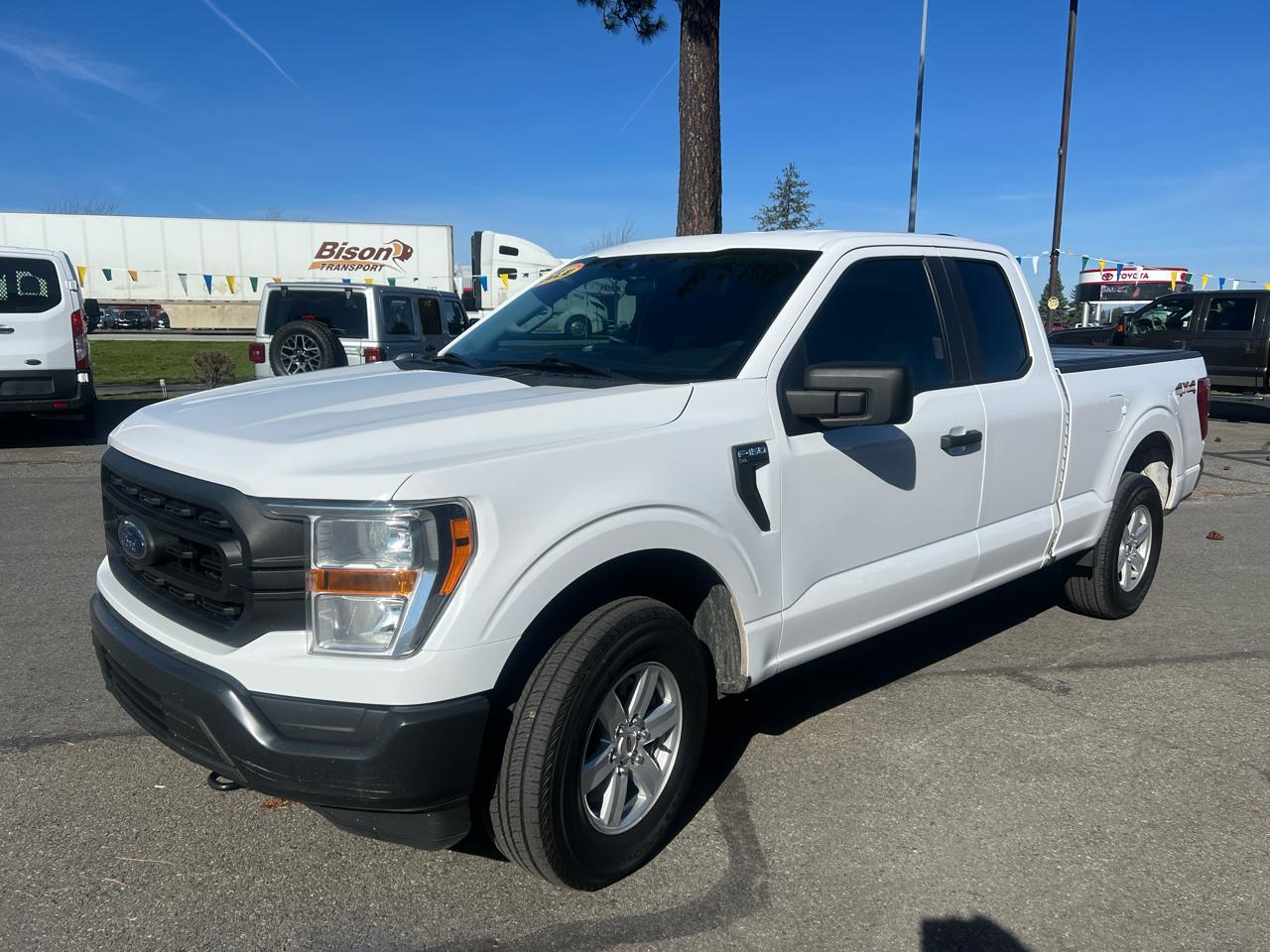Ford F-150 4WD SuperCab 145" XL 2021