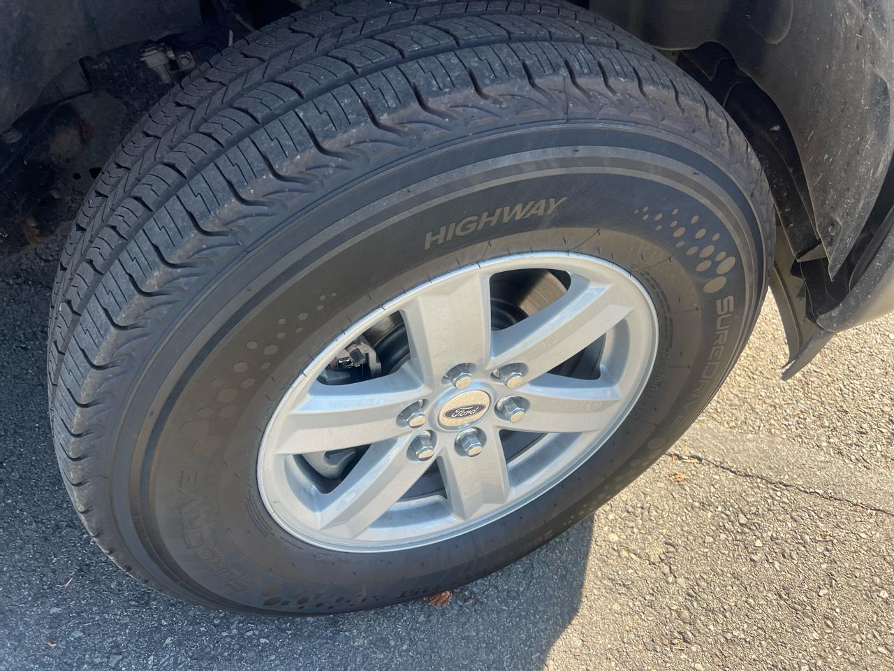 Ford F-150 4WD SuperCab 145" XL 2021