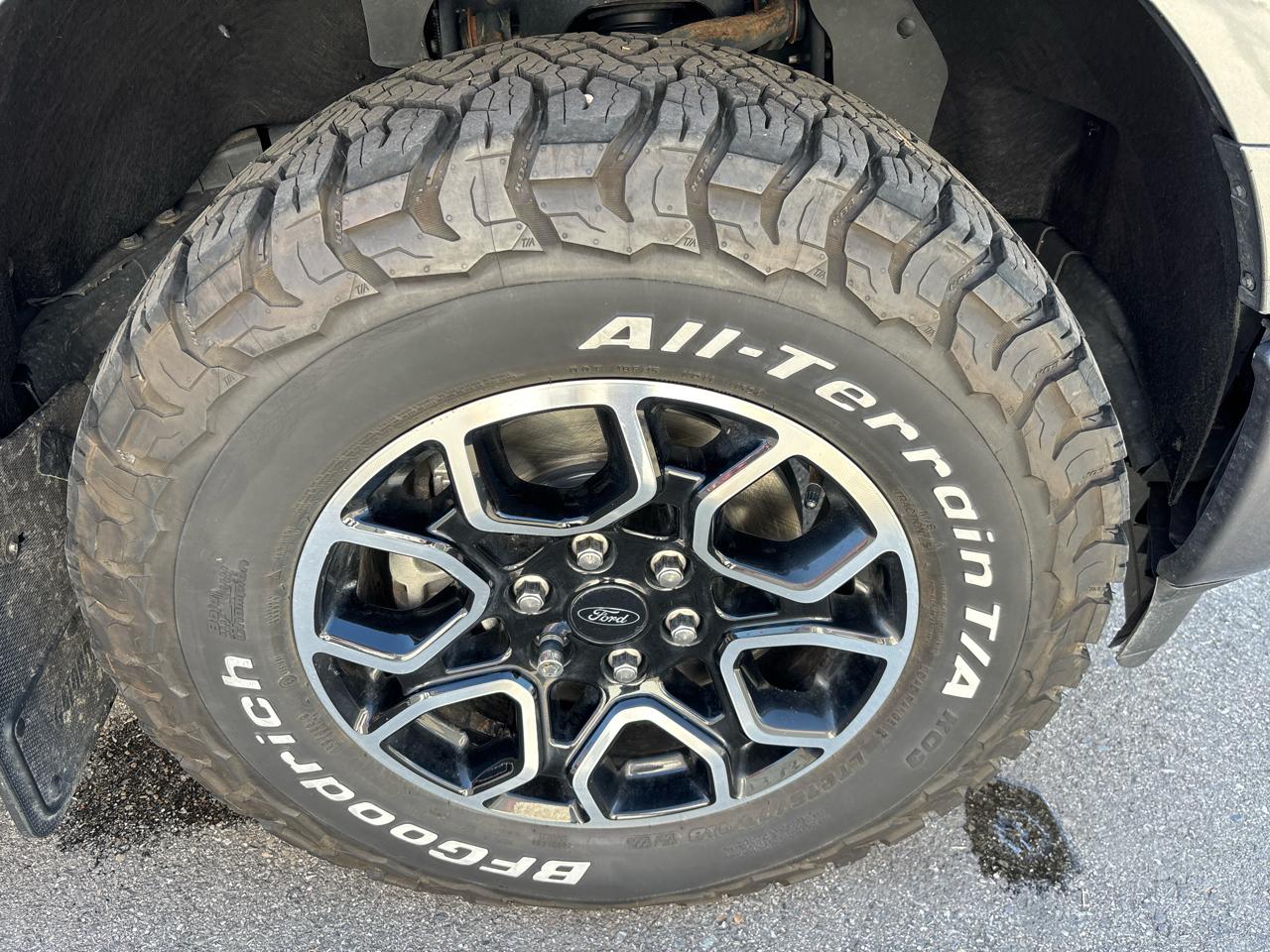 Ford F-150 4WD SuperCrew 157" XLT 2022