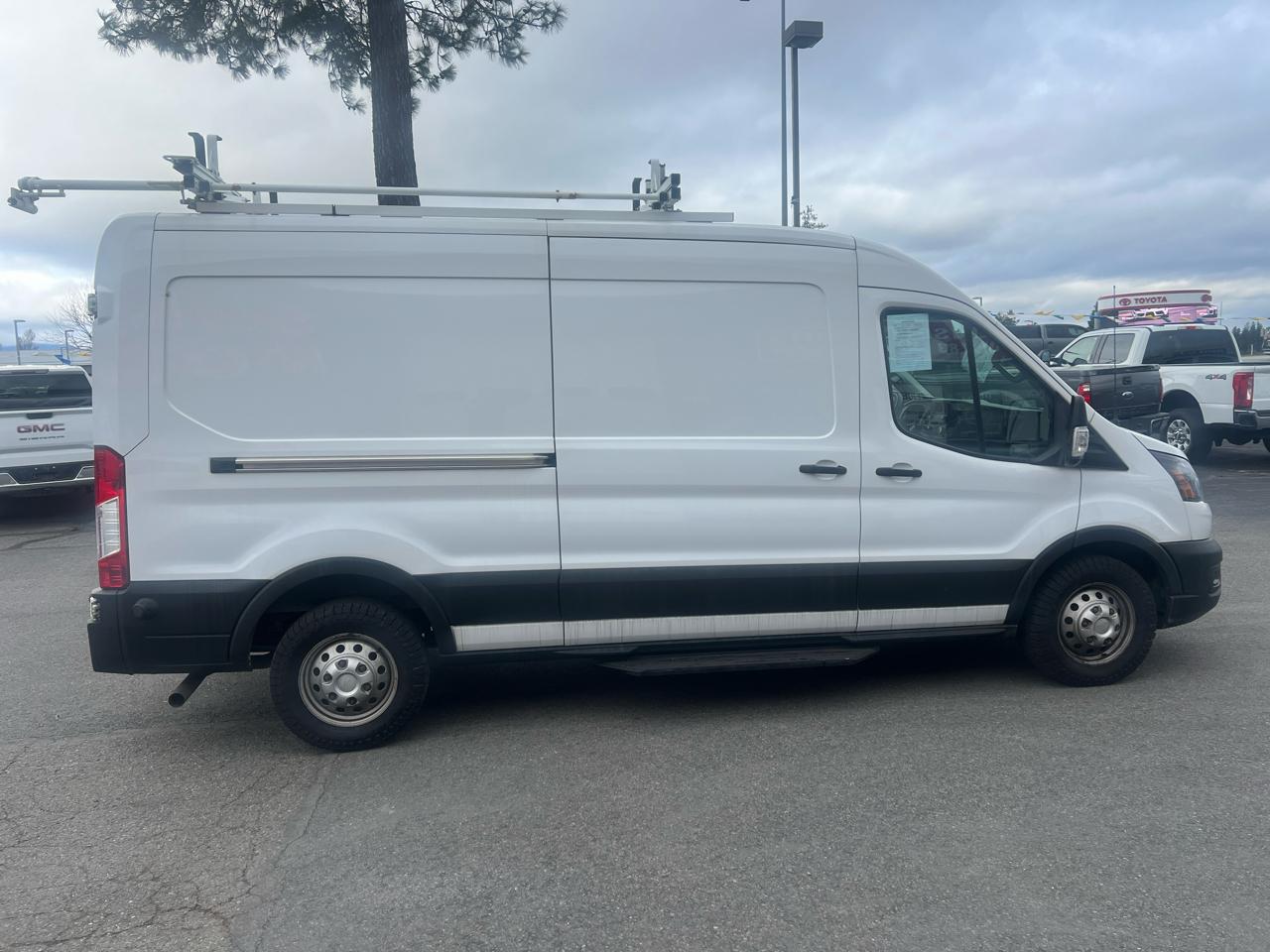 Ford Transit Cargo Van T-250 148" Med Rf 9070 GVWR AWD 2022