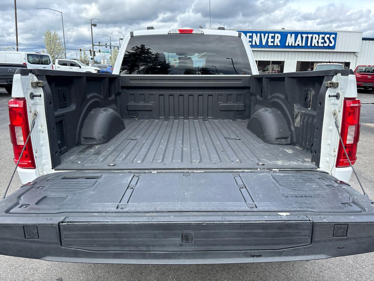 Ford F-150 4WD SuperCrew 157" XLT 2022