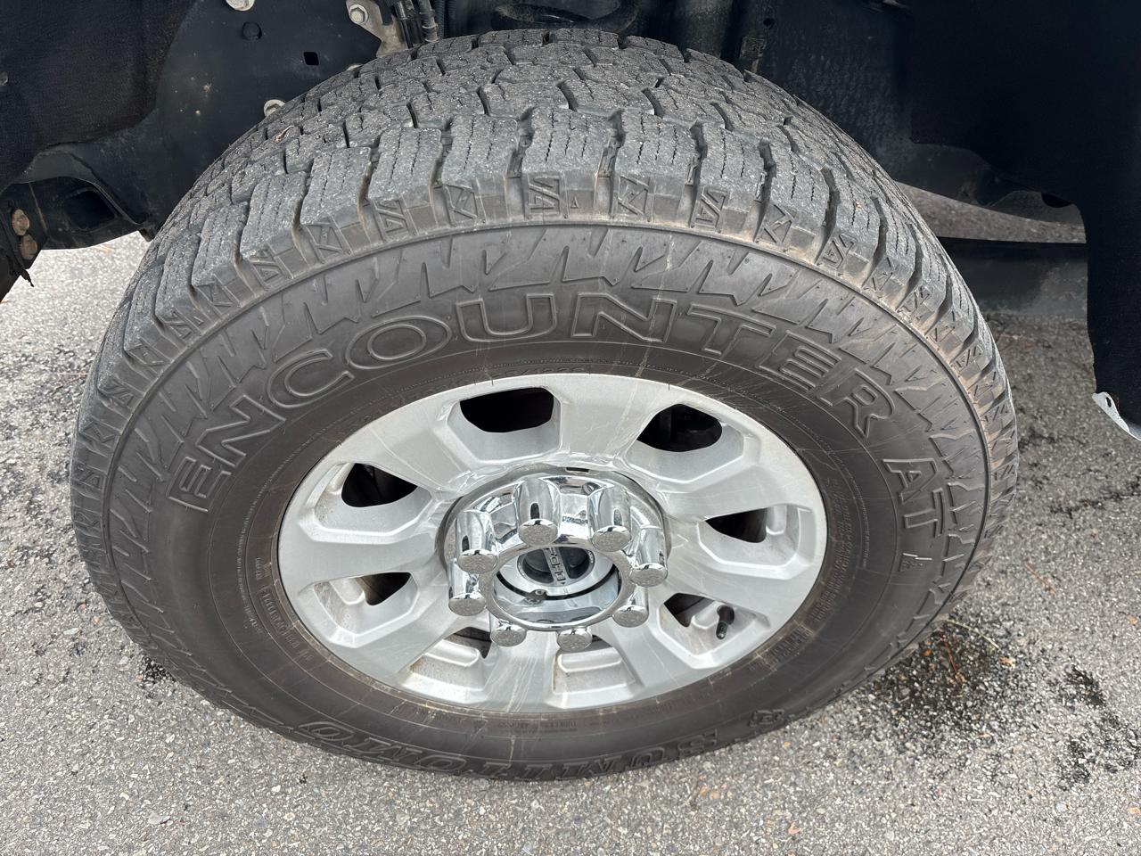 Ford Super Duty F-250 SRW XLT 4WD Crew Cab 6.75' Box 2023