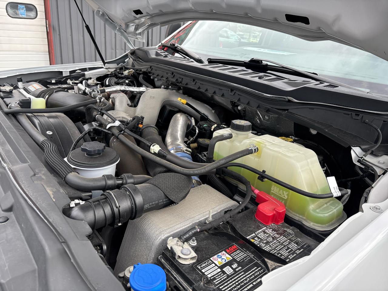 Ford Super Duty F-250 SRW XLT 4WD Crew Cab 6.75' Box 2023