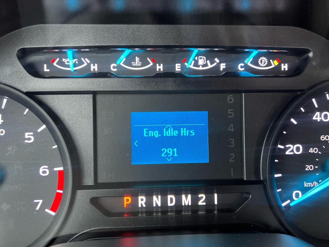 Ford Super Duty F-350 DRW Reg Cab 141" WB 60" CA XL 2019