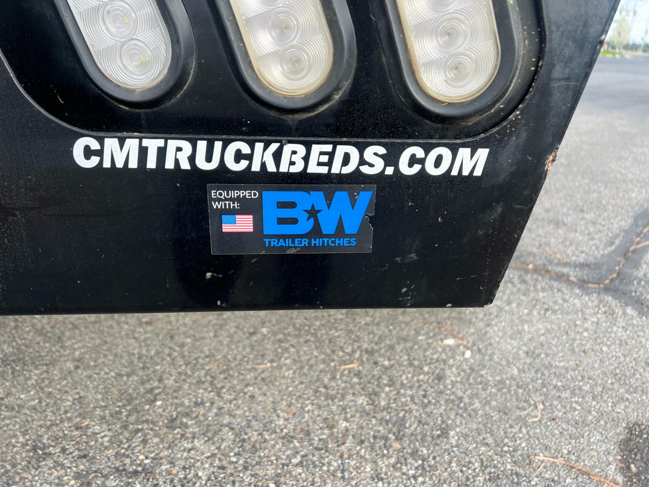 Ford Super Duty F-350 DRW Reg Cab 141" WB 60" CA XL 2019