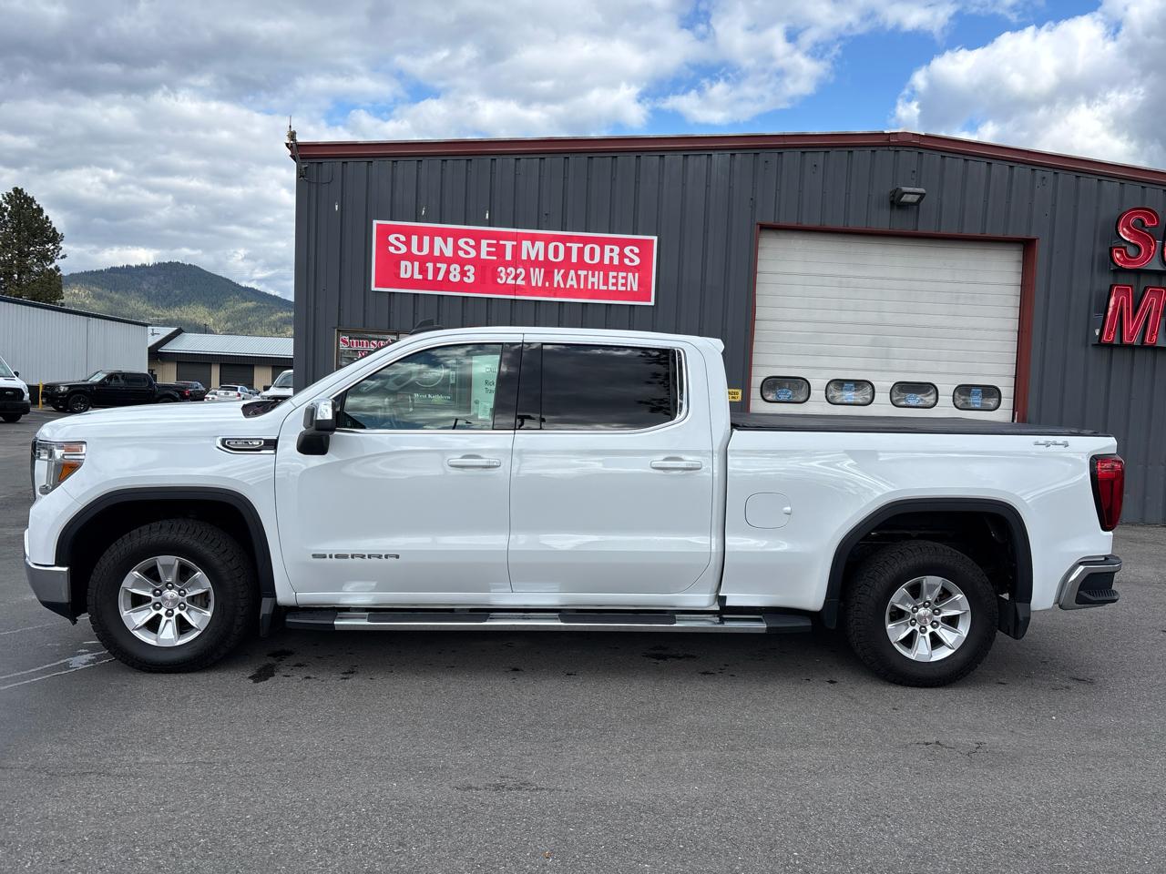 GMC Sierra 1500 4WD Crew Cab 157" SLE 2019