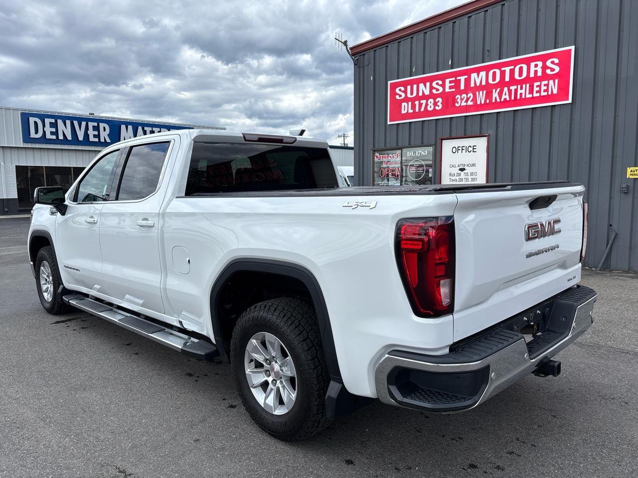 GMC Sierra 1500 4WD Crew Cab 157" SLE 2019