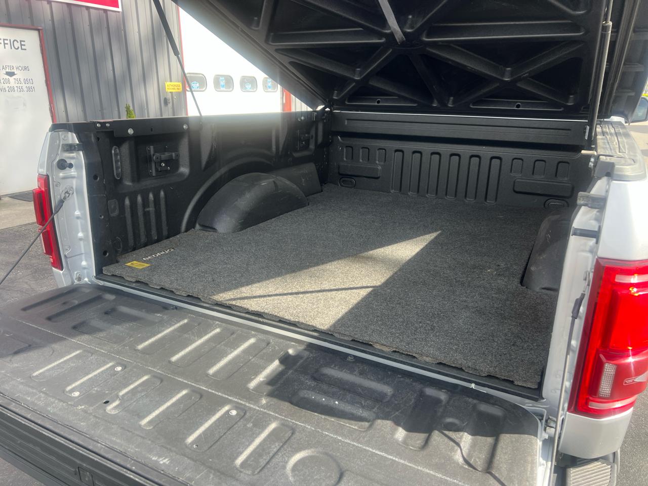 Ford F-150 4WD SuperCrew 157" Platinum 2015