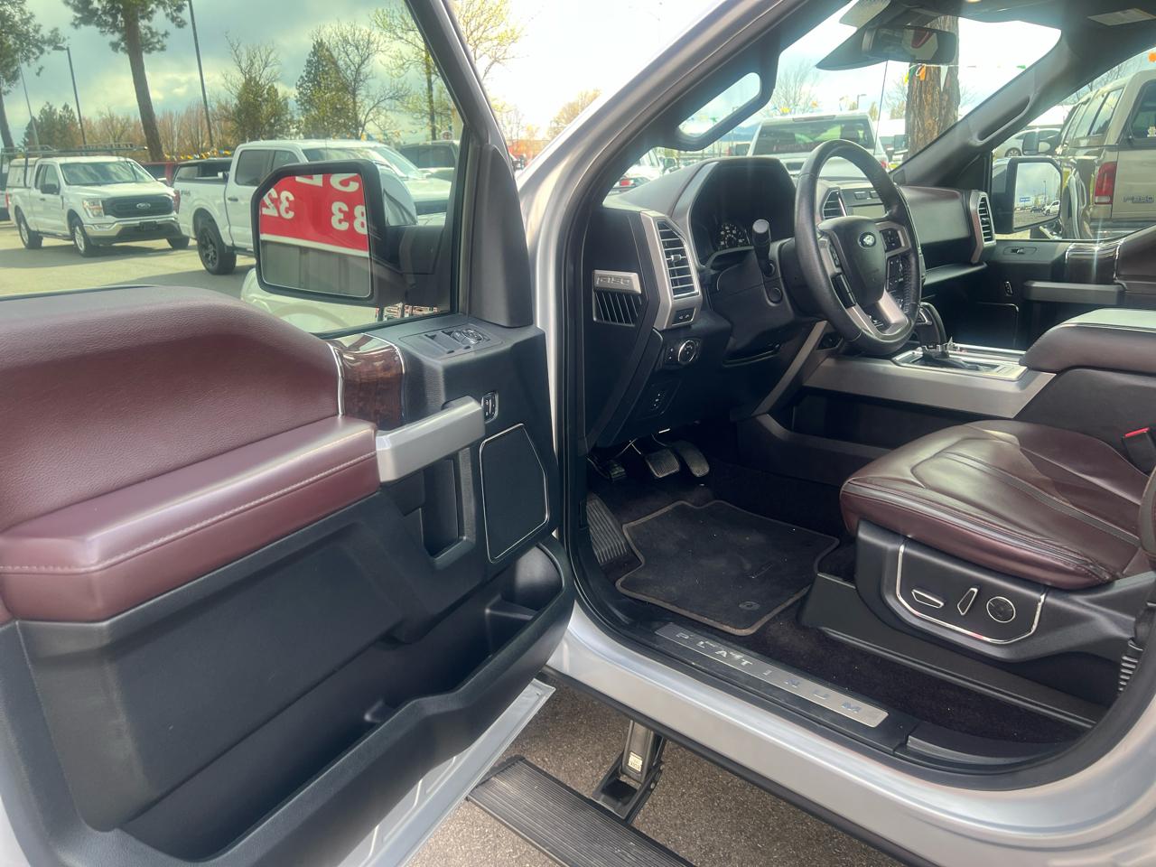 Ford F-150 4WD SuperCrew 157" Platinum 2015