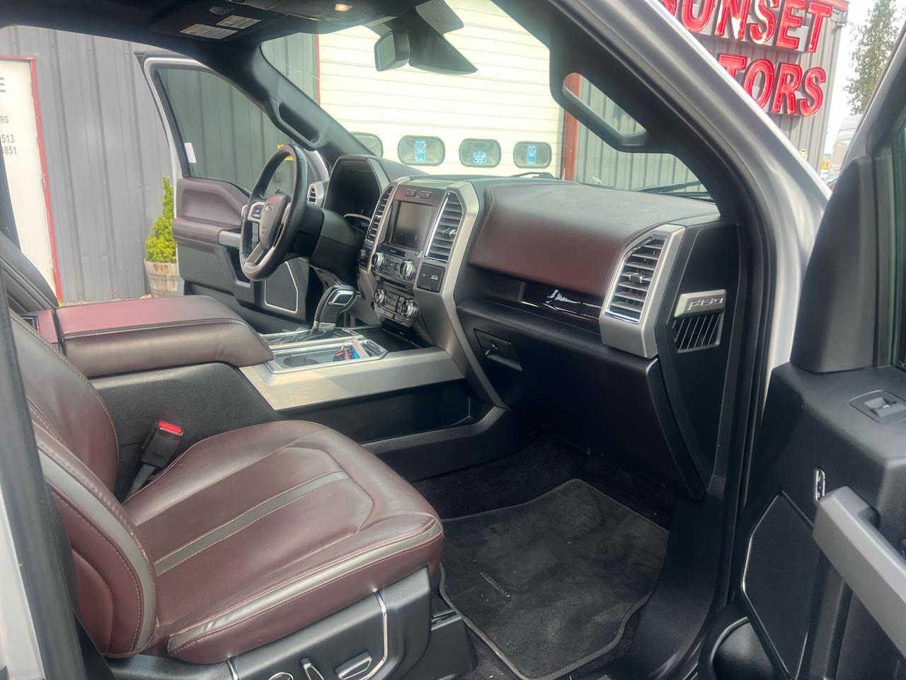 Ford F-150 4WD SuperCrew 157" Platinum 2015