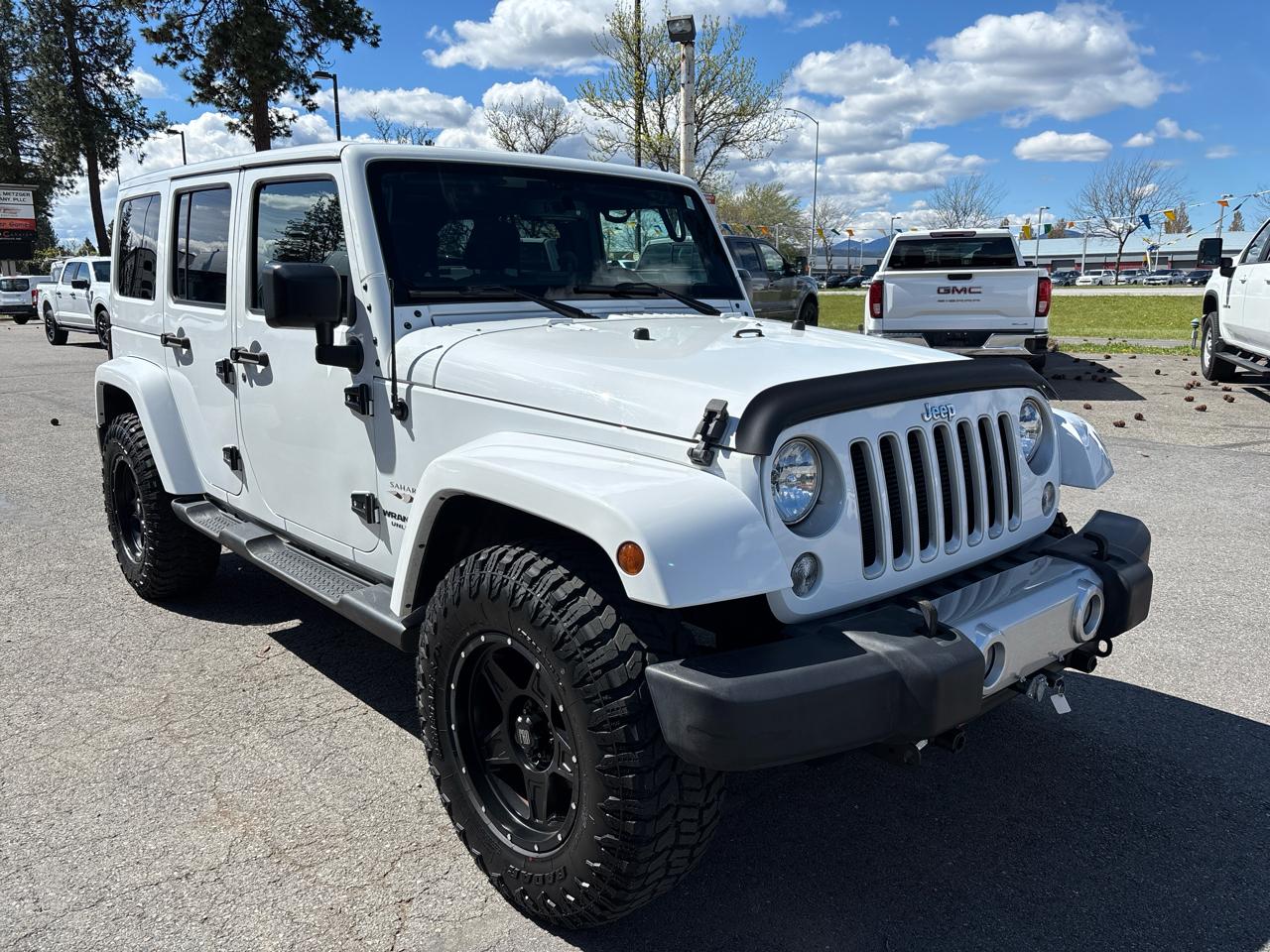 Jeep Wrangler Unlimited 4WD 4dr Sahara 2016