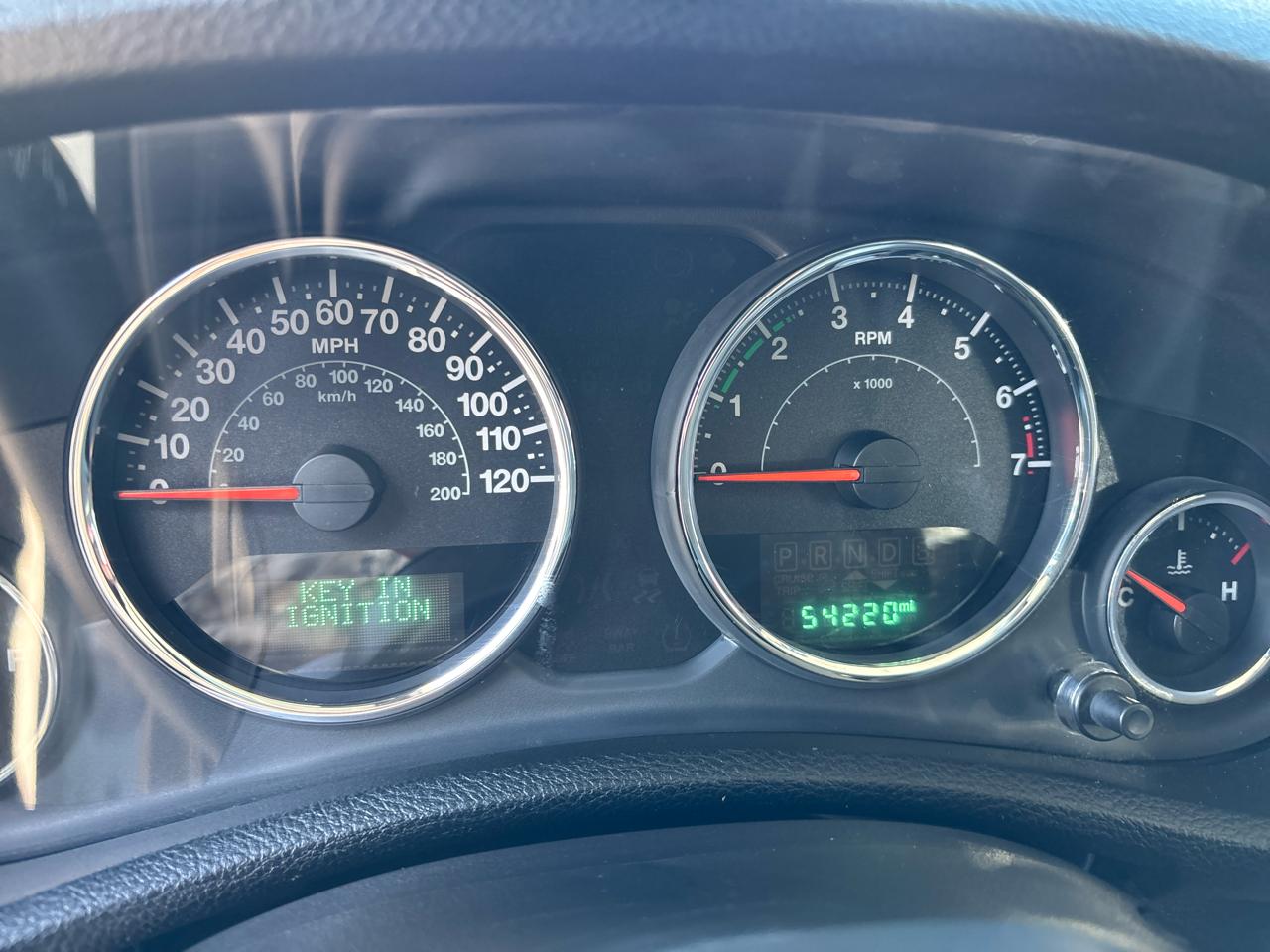 Jeep Wrangler Unlimited 4WD 4dr Sahara 2016