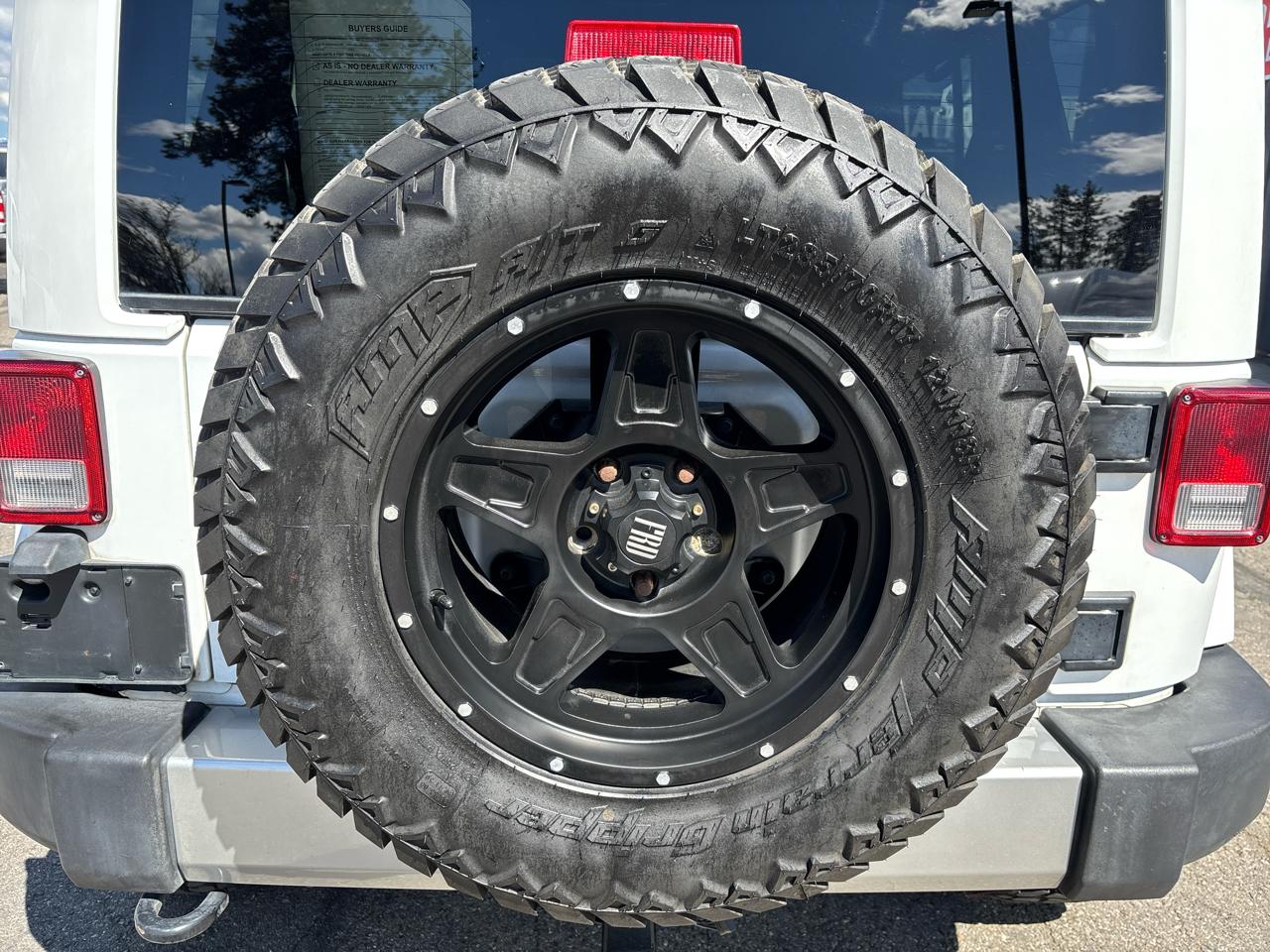 Jeep Wrangler Unlimited 4WD 4dr Sahara 2016