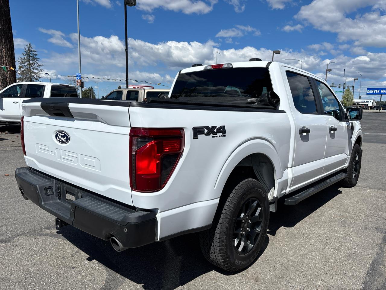 Ford F-150 4WD SuperCrew 145" STX 2024